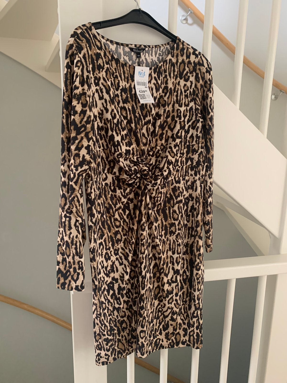 Nieuw! Panterprint jurk, Bruin, Maat 42/44 (L), Nieuw, Ophalen of Verzenden