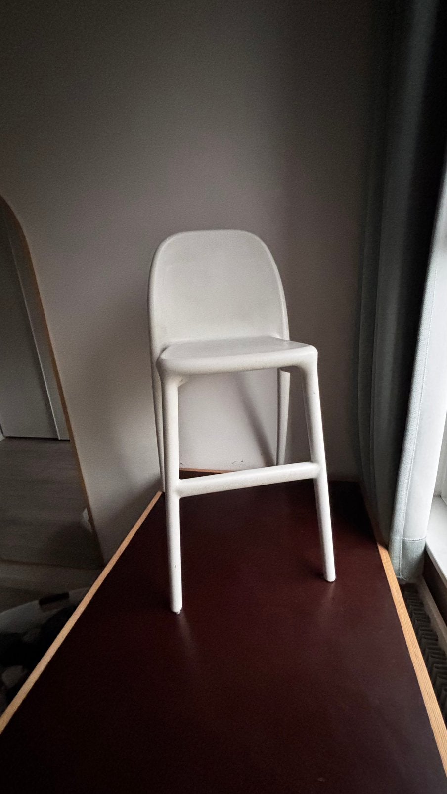 Ikea kinderstoel urban, Huis en Inrichting, Stoelen, Ophalen, Kunststof, Gebruikt, Wit