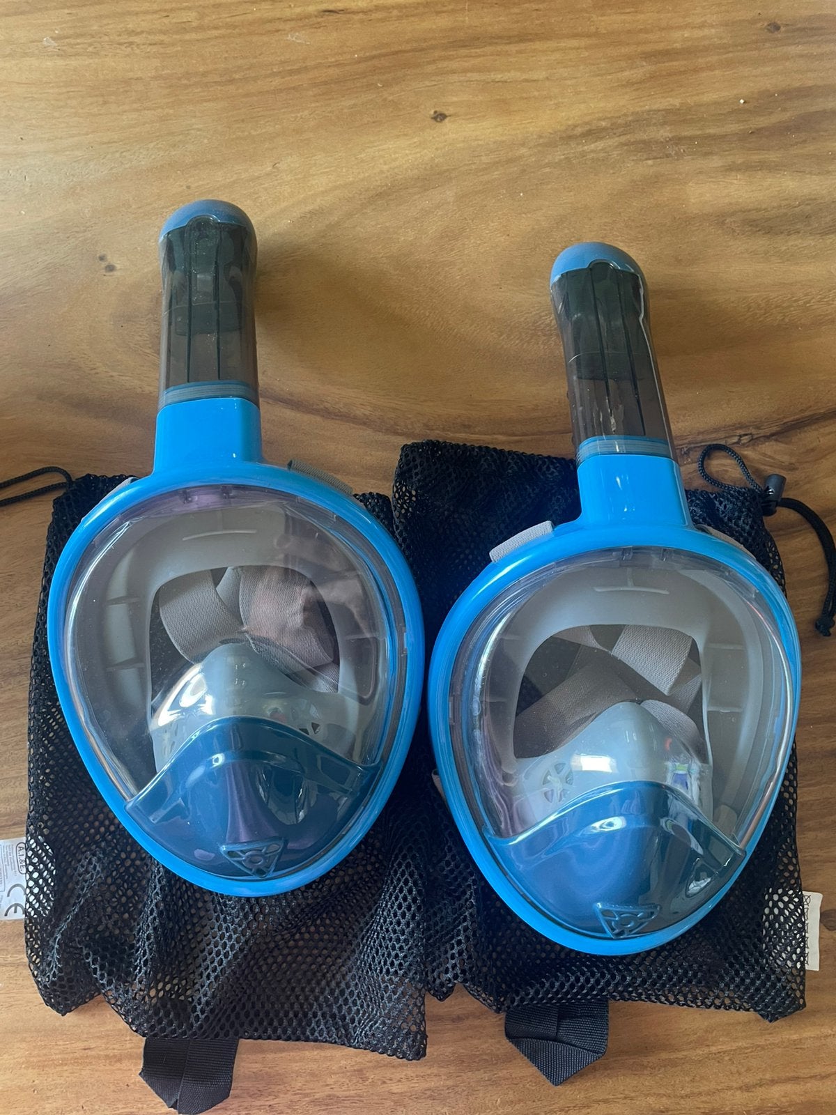 2 snorkelmaskers voor kinderen, Watersport en Boten, Ophalen of Verzenden, Zo goed als nieuw, Snorkelvinnen