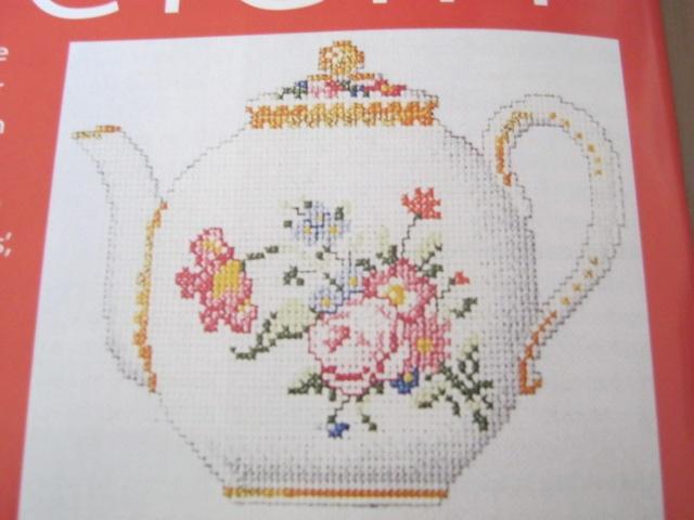 Borduurpatroon  Theepot  nr 8187, Hobby en Vrije tijd, Borduren en Borduurmachines, Verzenden, Nieuw, Handborduren, Patroon