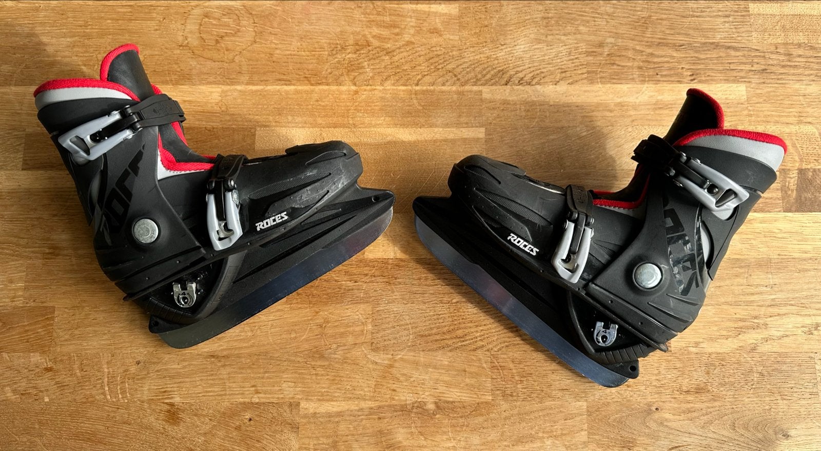 Roces IJshockeyschaatsen - Verstelbaar Maat 30-35, Ophalen of Verzenden, Gebruikt, IJshockeyschaatsen, Overige merken