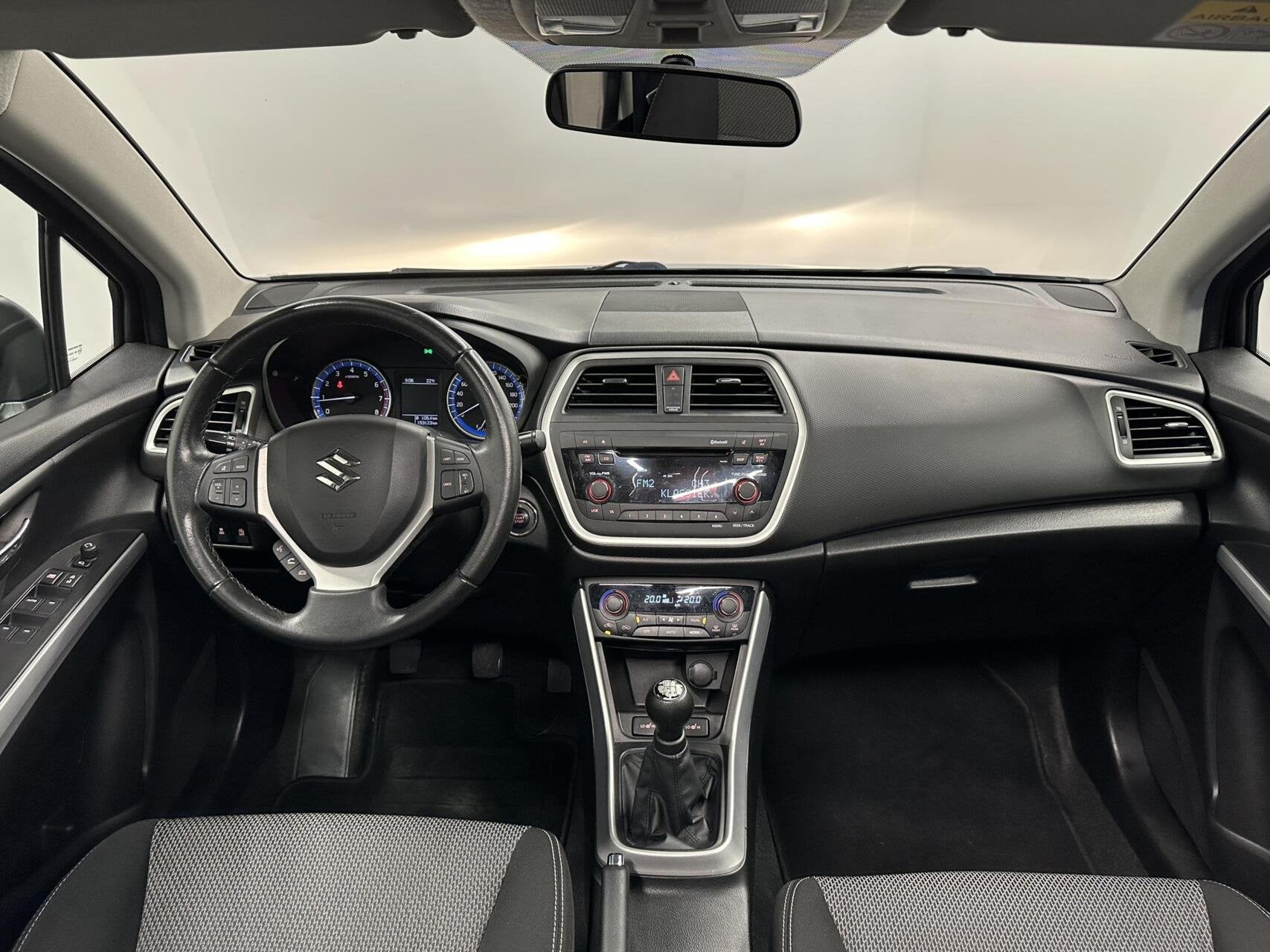 Suzuki SX4 S-Cross 1.6 Exclusive PANO TREKHAAK CRUISE CLIMA, Voorwielaandrijving, Stof, Gebruikt, Euro 6