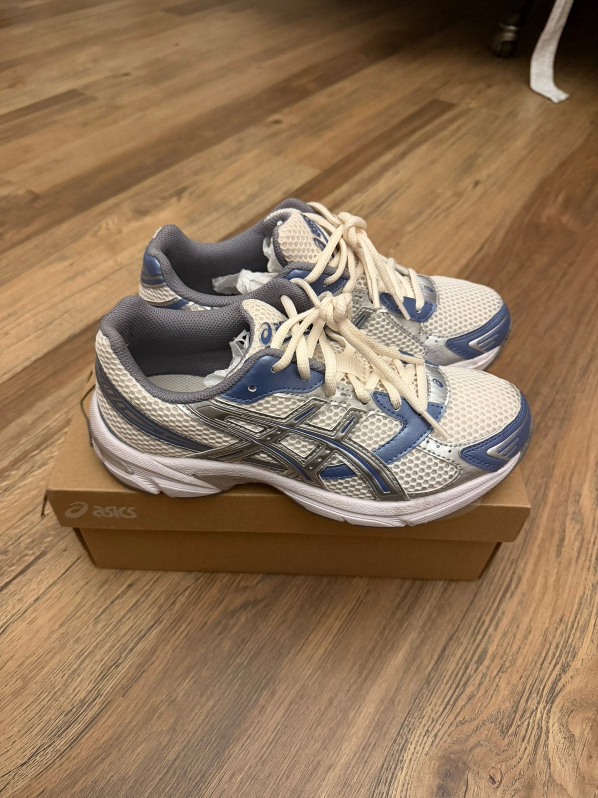ASICS Gel-1130 Cream Blueberry, Kleding | Dames, Schoenen, Wit, Ophalen of Verzenden, Sneakers of Gympen, Zo goed als nieuw