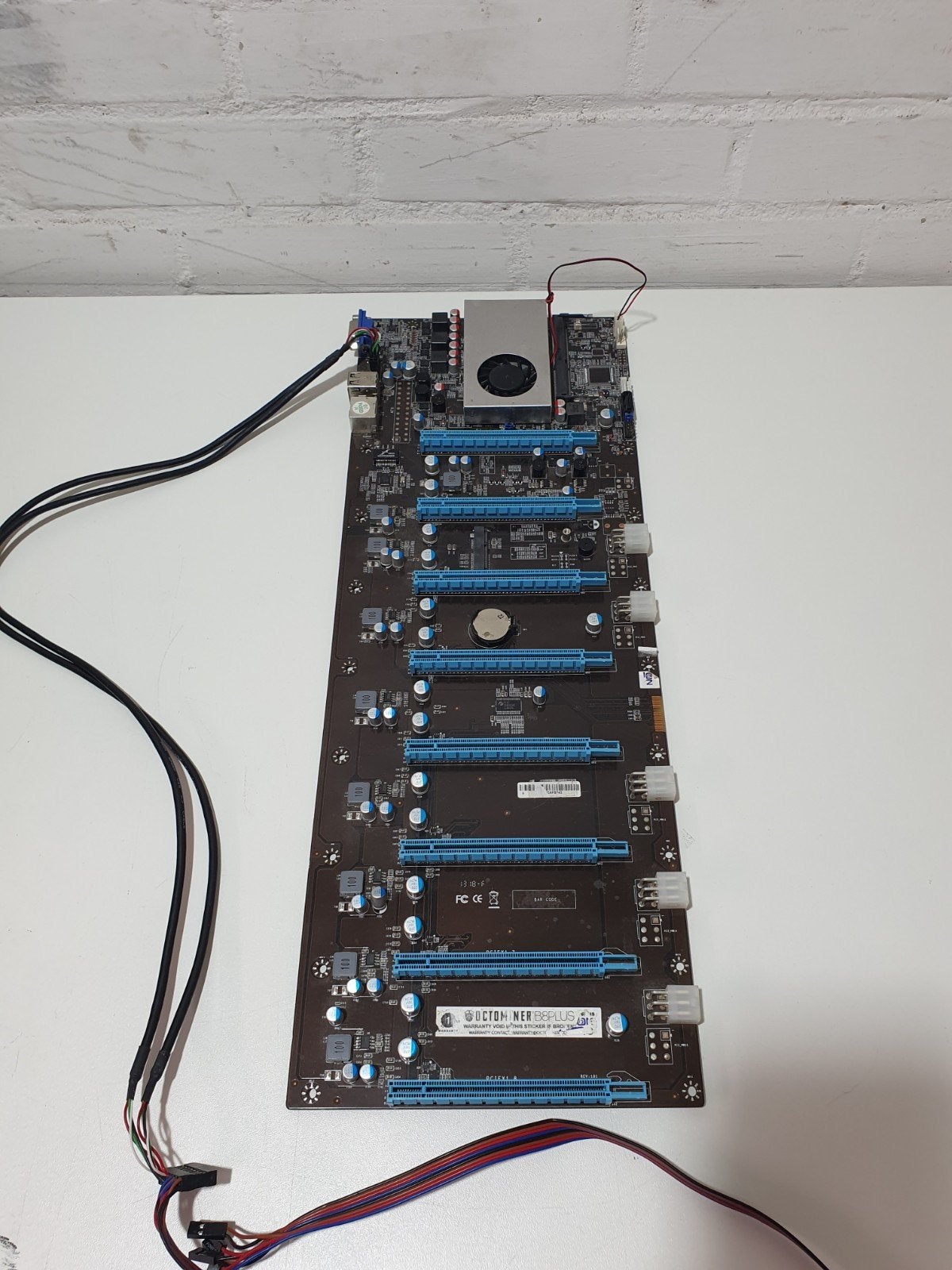 Octominer B8 Plus Mining Moederbord - 8x PCIe - i7-6500U, Gebruikt, ., DDR4, Ophalen of Verzenden