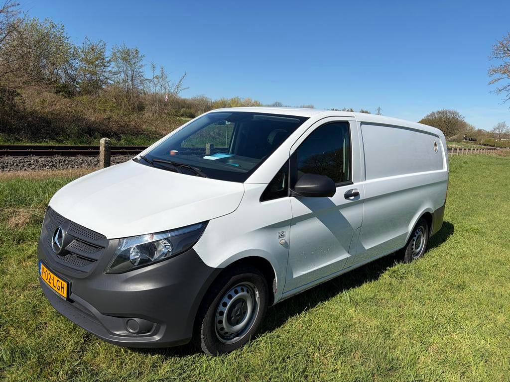 Mercedes-Benz Vito GB 110CDI K 102pk 2021 Wit 2021, Auto's, Bestelauto's, Voorwielaandrijving, Euro 6, 4 cilinders, Wit