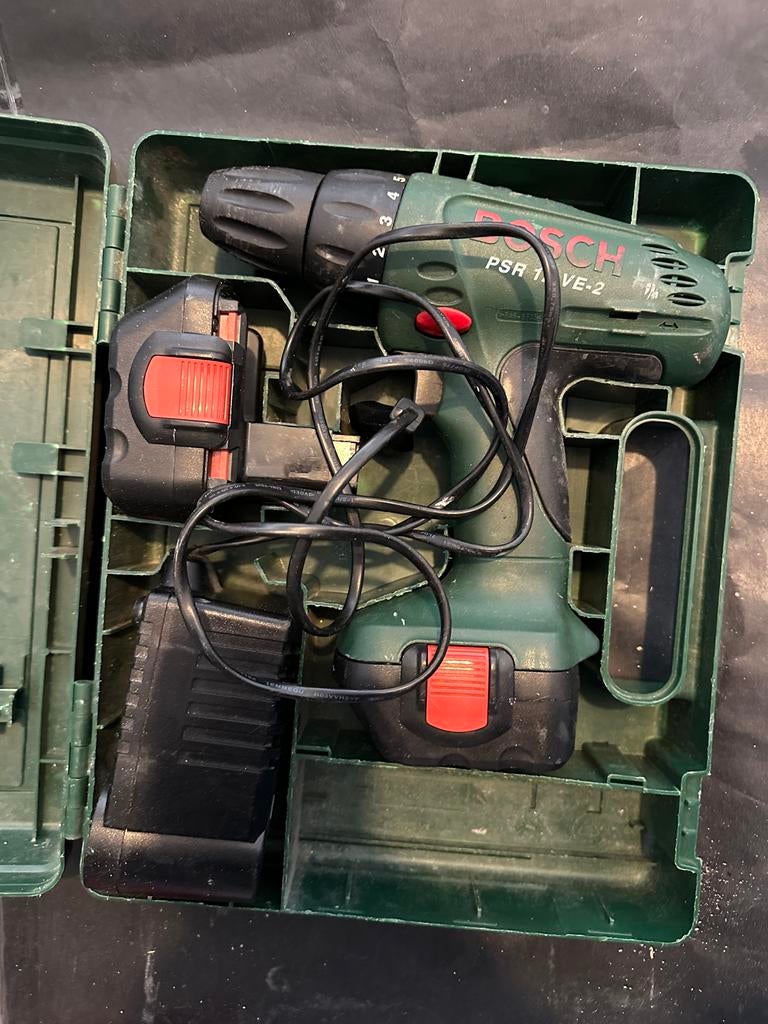 Bosch PSR 12 VE-2 accu boormachine, Ophalen of Verzenden, Gebruikt, Boor- en Schroefmachine