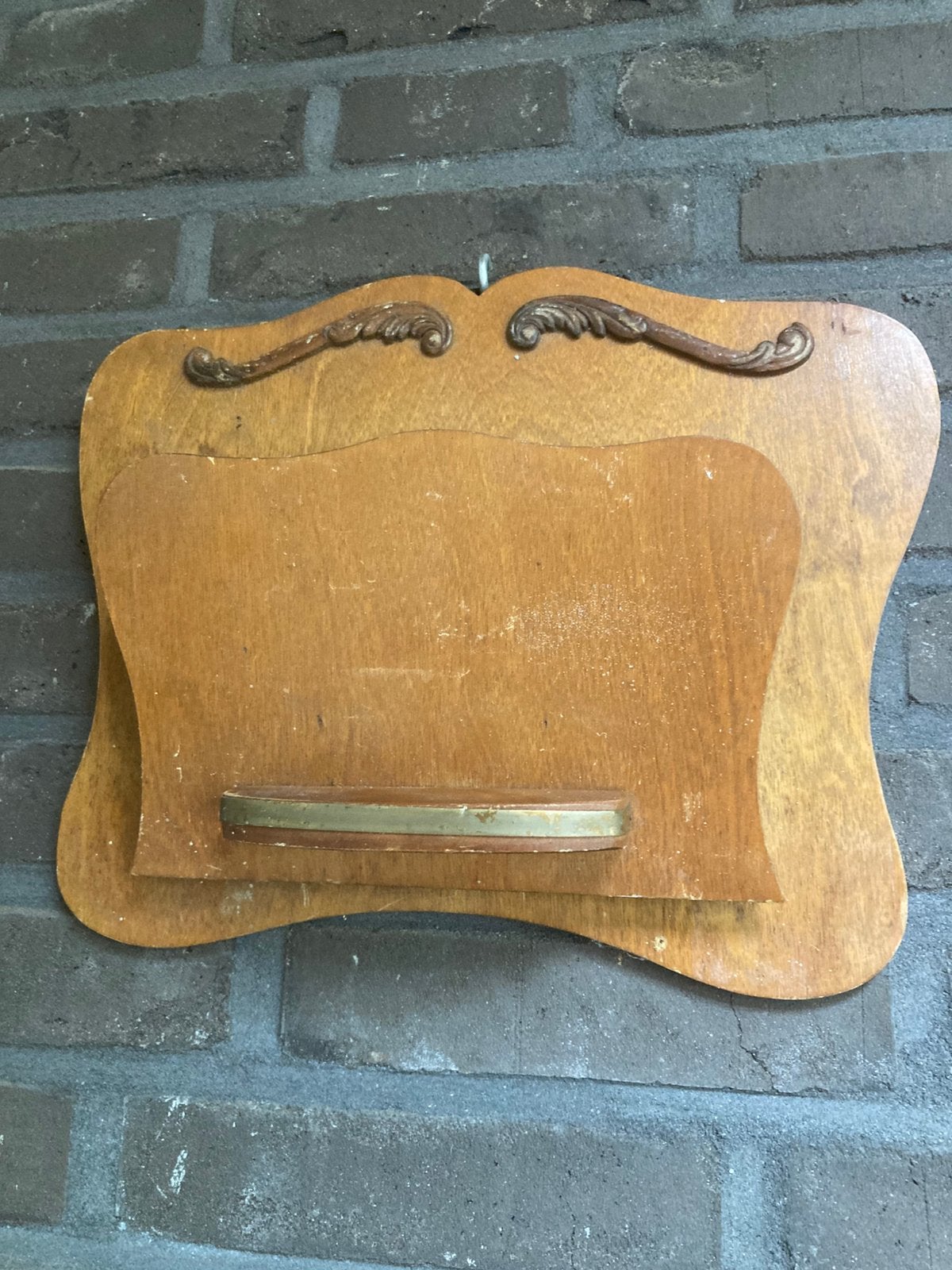 Oude kranten houder, Ophalen, Gebruikt