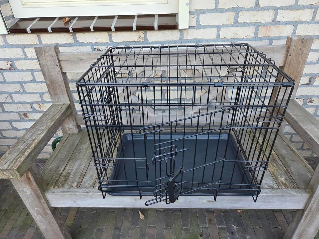Honden bench, Dieren en Toebehoren, Hondenhokken, Ophalen of Verzenden, Zo goed als nieuw, 110 cm of meer, Minder dan 65 cm