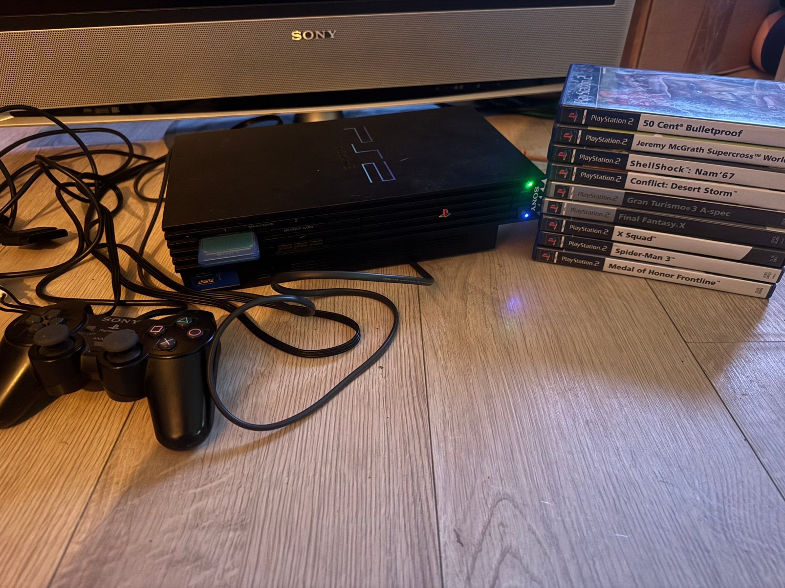 Complete PlayStation 2 Fat Set + Sony TV + 9 Games!, Ophalen, Zo goed als nieuw, Met 1 controller