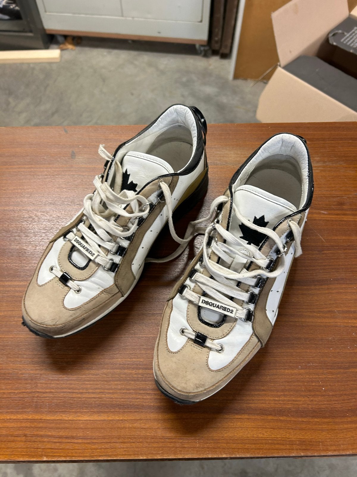 Dsquared2 sneakers maat 42, Ophalen of Verzenden, Gedragen, Overige kleuren, Sneakers of Gympen