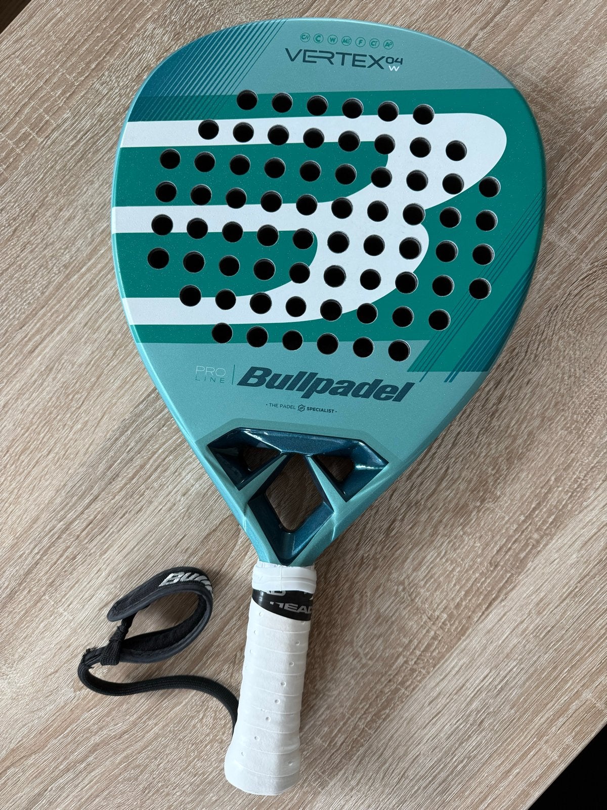 Bullpadel Vertex 04 Padel Racket, Ophalen, Zo goed als nieuw