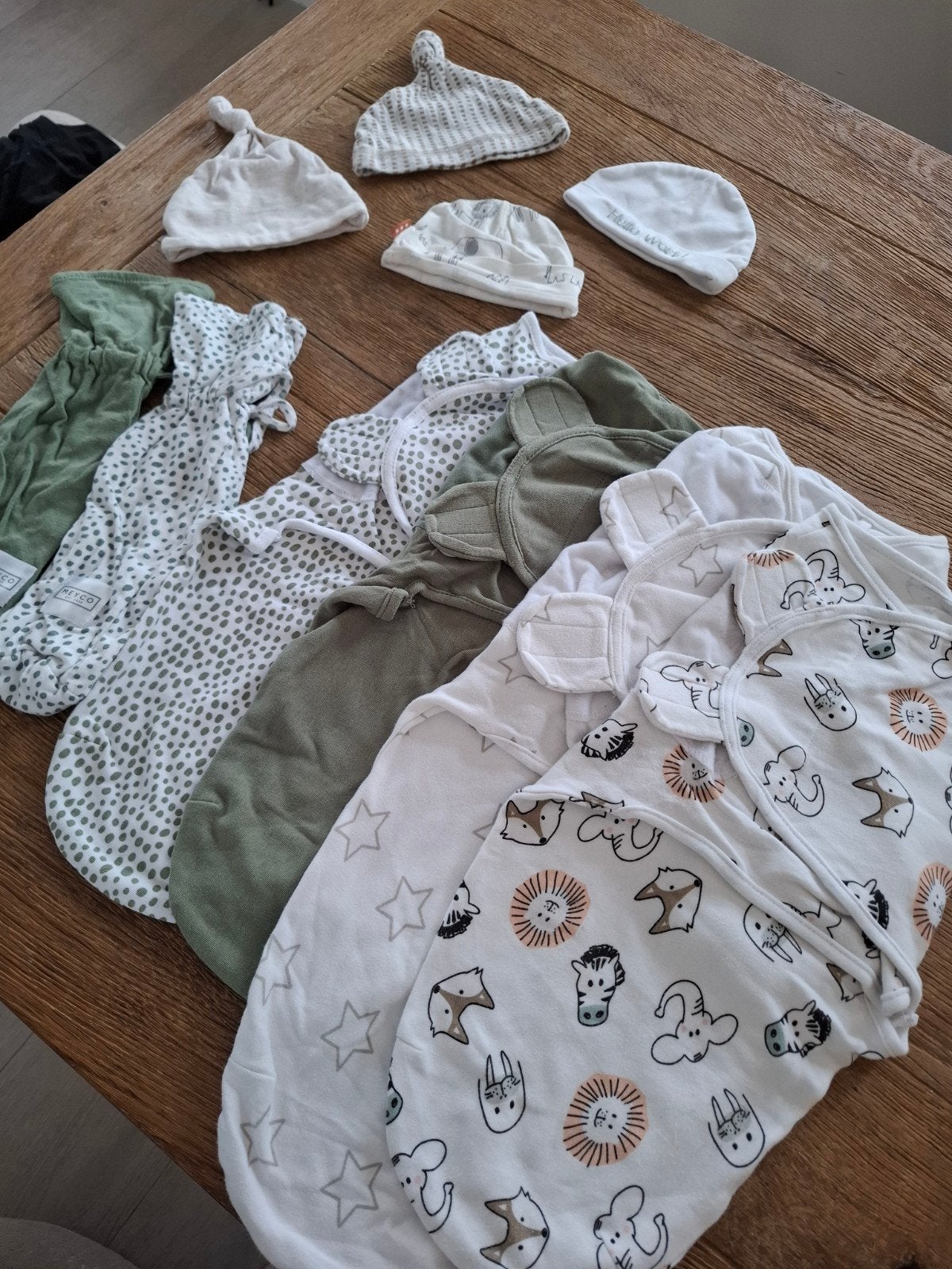 Bundel baby inbaker en slaap set 0-4 maand en
4-6 maanden, Ophalen of Verzenden, Gebruikt, Minder dan 70 cm, Bakerzak of Bakerdoek