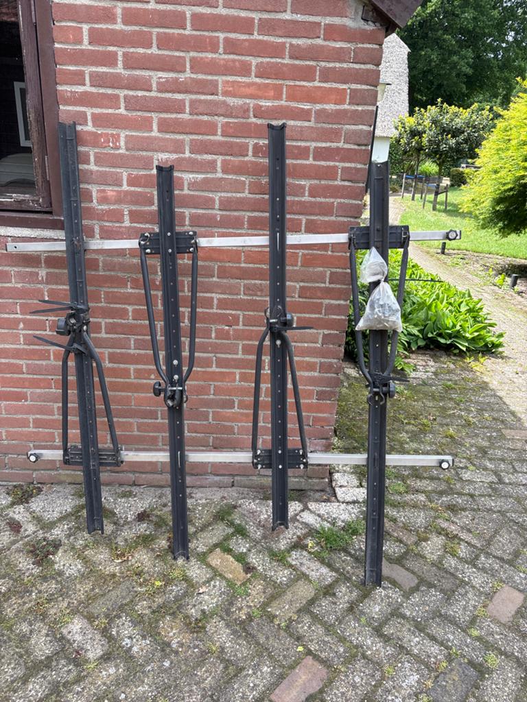 Basisimperiaal met fietsdragers Holtkamper Flyer/Spacer, Auto diversen, Dakdragers, Gebruikt, Ophalen