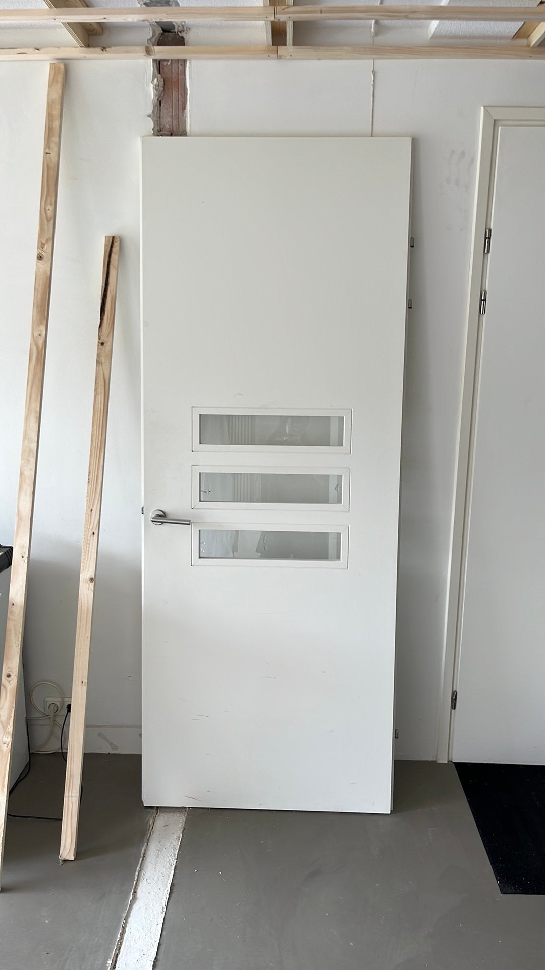 Linksdraaiende designdeur svedex, Doe-het-zelf en Verbouw, Deuren en Horren, Ophalen, 80 tot 100 cm, 215 cm of meer, Binnendeur