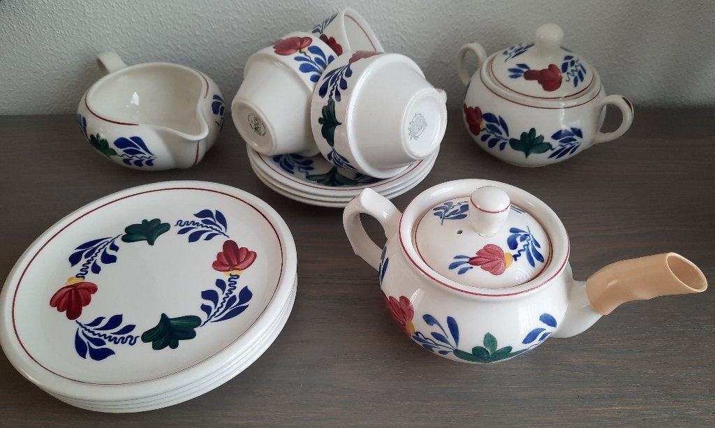 16 delen boerenbont servies, Gebruikt, Overige typen, Ophalen of Verzenden, Aardewerk