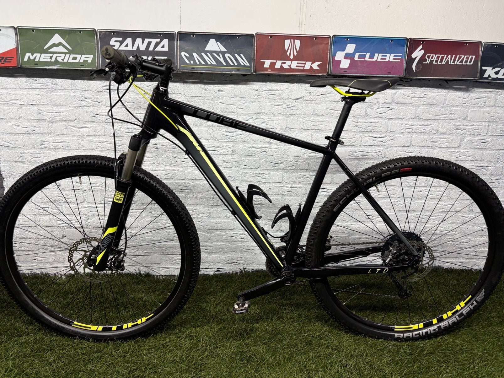 Foto 9 van Cube LTD RACE 29 inch frame XL mountainbike deore xt 2x11 29