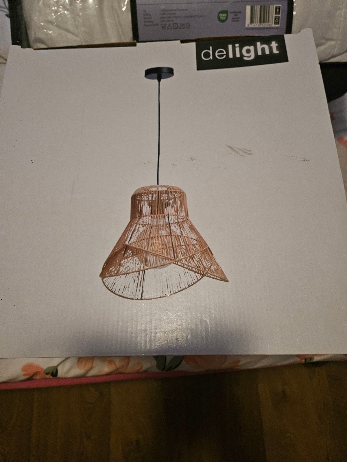Lamp hang nieuw, Ophalen