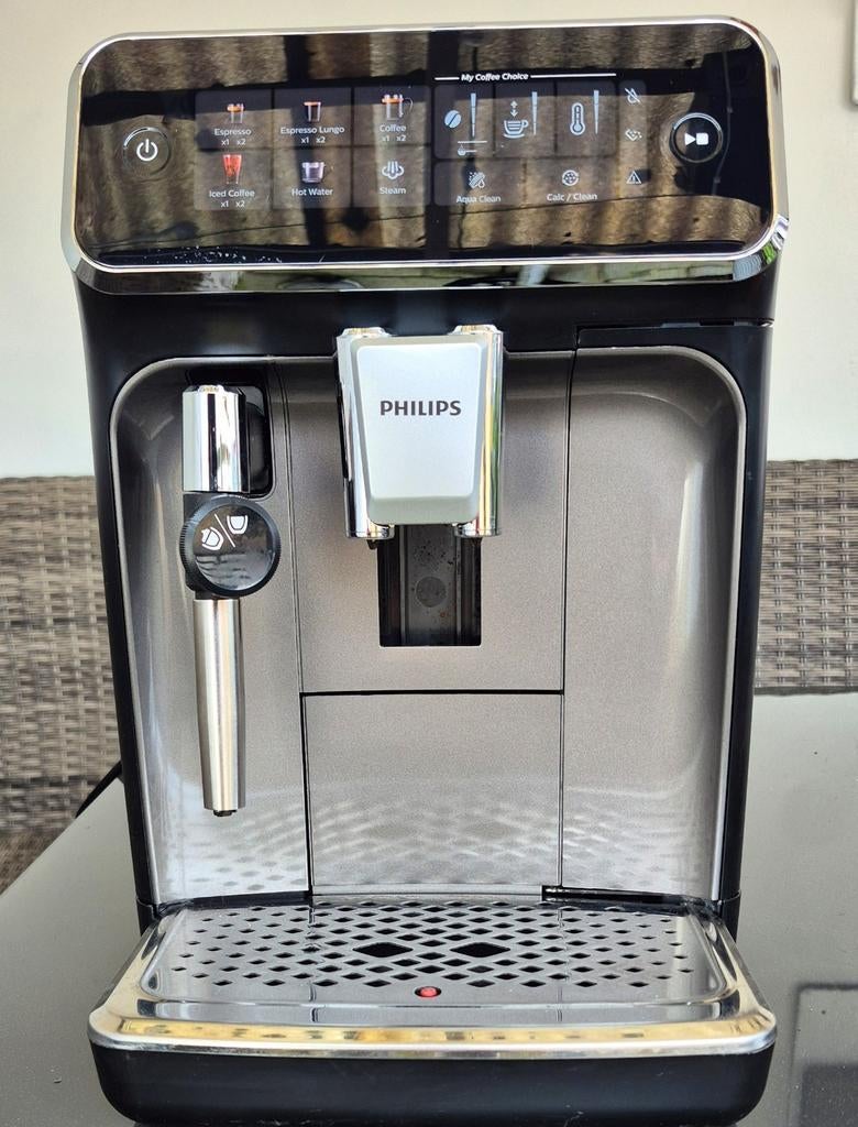 Philips 3300 Series /5 Warme &

Koude Dranken melkopschuimer, Koffiemachine, Ophalen of Verzenden, Zo goed als nieuw, 4 tot 10 kopjes