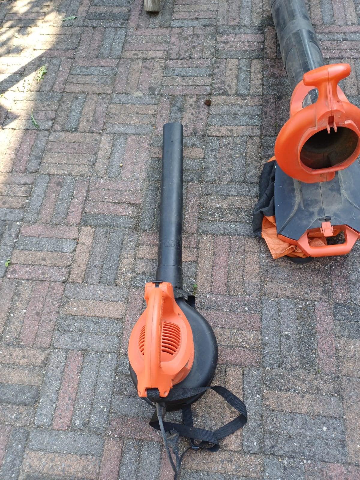 Goed werkende blad blazer en opzuiger, Ophalen, Gebruikt, Handgedragen, Met opvangzak