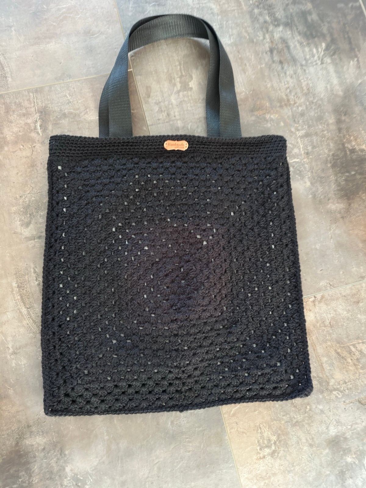 Zwarte gehaakte shopper met 'Handmade' label, Ophalen of Verzenden, Nieuw, Zwart, Shopper