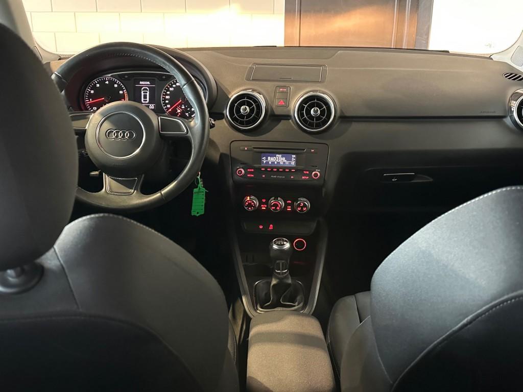 Audi A1 1.2 TFSI AMB PROLINE l NAP l LMV l CRUISE l CLIMA l, Voorwielaandrijving, Euro 5, 86 pk, 4 cilinders
