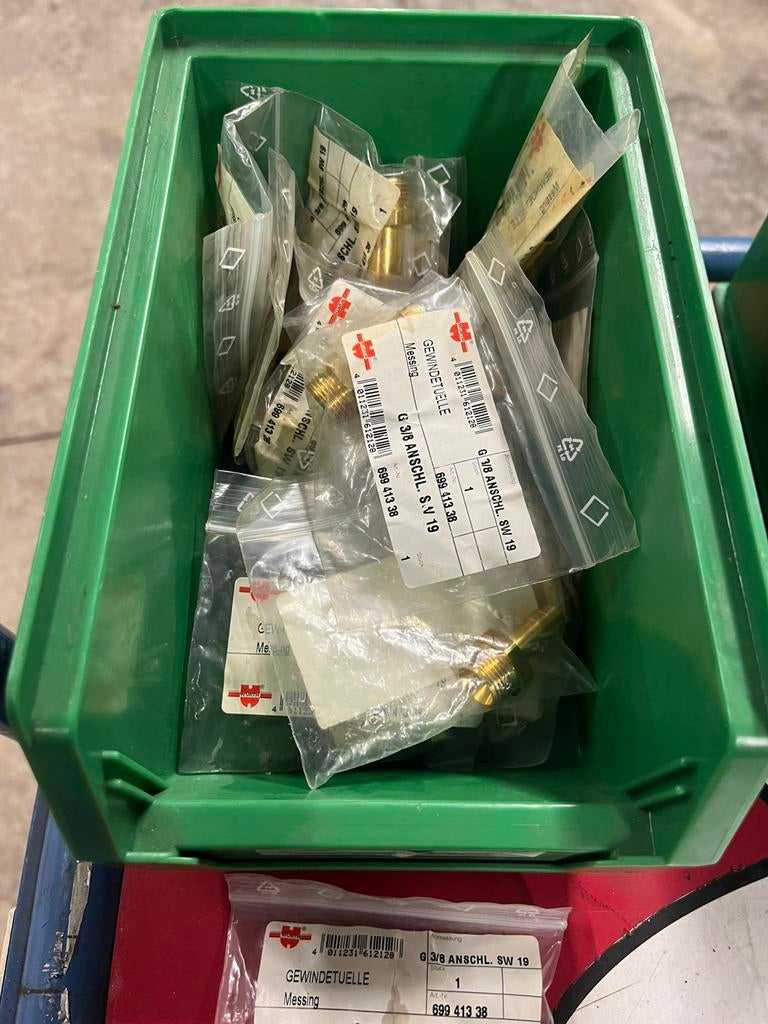 18x messing draadfitting 3/8" Würth (nieuw), Verzenden
