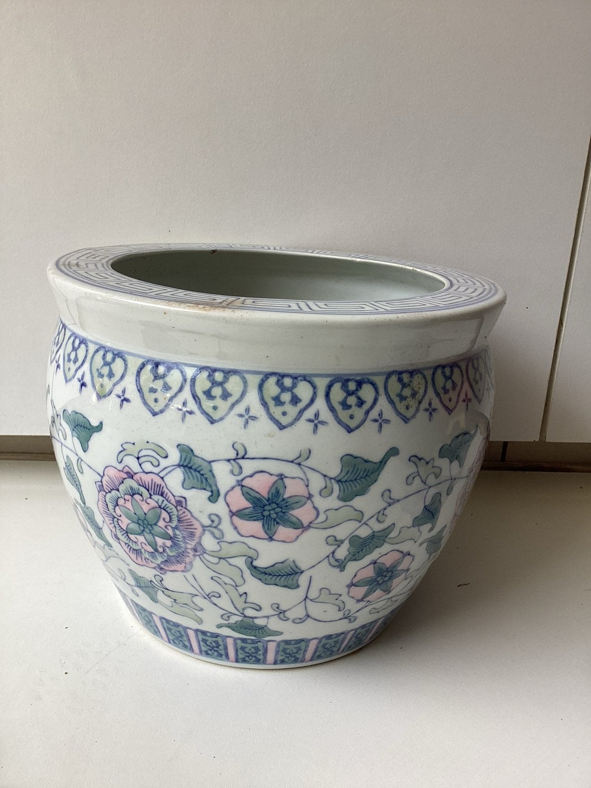 Antieke Chinese beschilderde bloempot, Antiek en Kunst, Ophalen