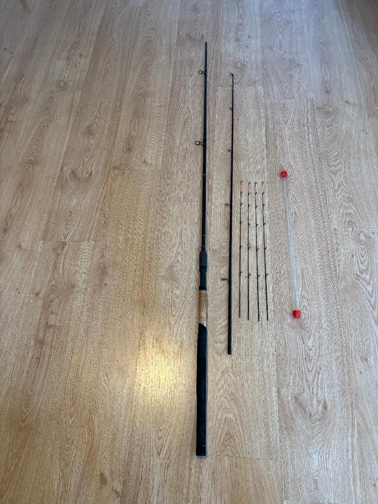 Preston Monster X carp feeder 11ft, Watersport en Boten, Hengelsport | Witvissen, Ophalen, Zo goed als nieuw, Werphengel