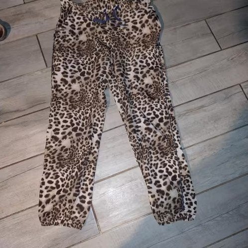 H&M Panterprint broek, Ophalen of Verzenden, Zo goed als nieuw, Jongen, Broek