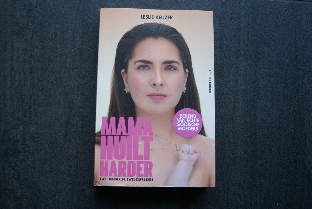 MAMA HUILT HARDER: 2 kinderen, 2 depressies.. Leslie K (2024, Ophalen of Verzenden, Gelezen, Overige
