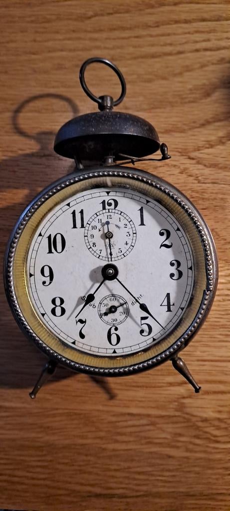 Junghans wekker (staub dicht) Een vroeg model 1900-1910., Ophalen of Verzenden