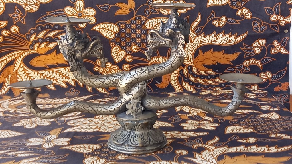 Oude Chinese vierlichts draken kandelaar van brons 41,5 cm., Antiek en Kunst, Zilver, Handgemaakt, Overige typen, Ophalen of Verzenden