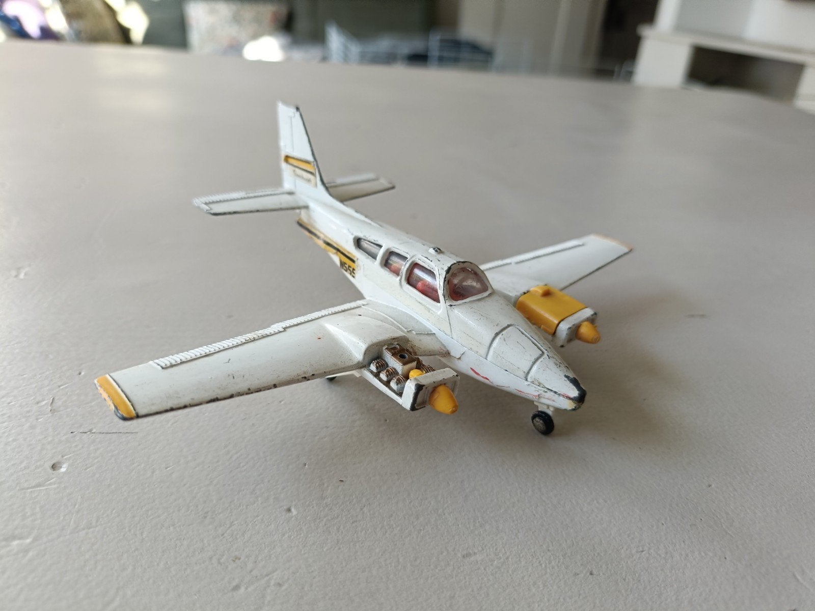 beechcraft 655 baron Dinky toy, Ophalen of Verzenden, Gebruikt, 1:72 tot 1:144, Overige merken