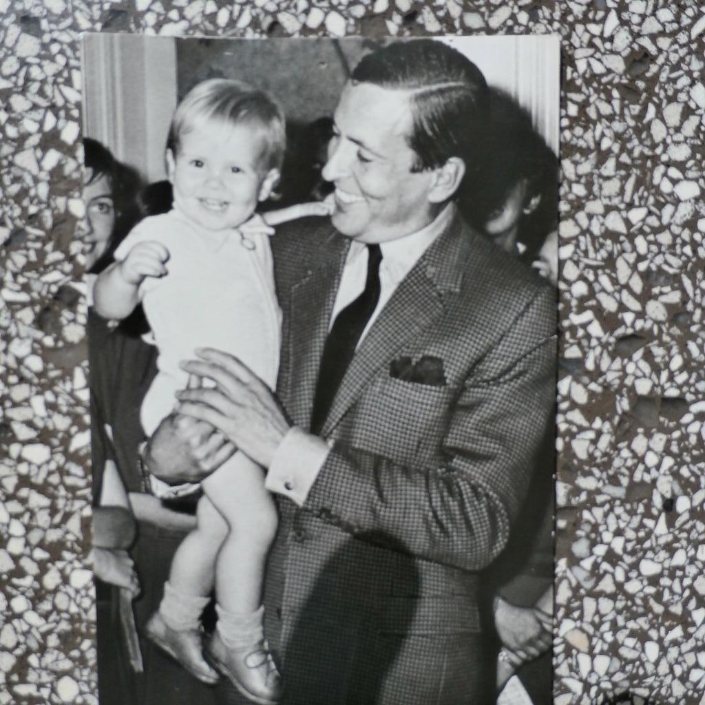 Z.K.H. Prins Claus met zijn zoon Prins Alexander - 7,50, Ophalen of Verzenden, Zo goed als nieuw, Nederland, Kaart, Foto of Prent