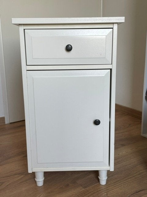 Ikea Hemnes nachtkastje, Ophalen, Gebruikt, Minder dan 45 cm, 55 tot 70 cm