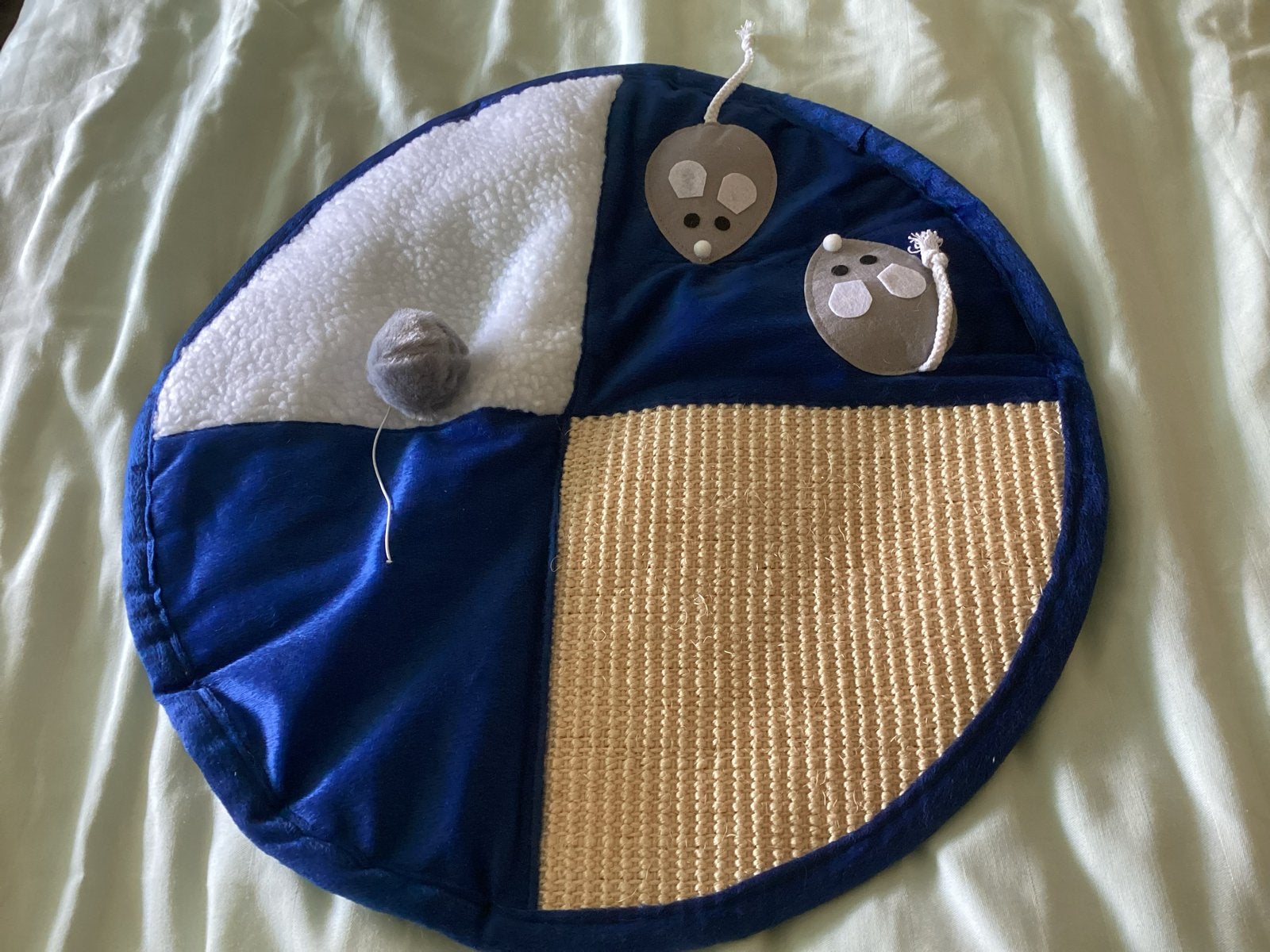 Nieuw speeltje voor een poes,kat, cavia of marmo, Ophalen of Verzenden