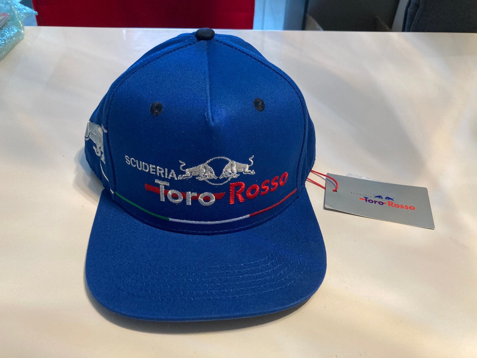Toro rosso cap, Verzamelen, Ophalen of Verzenden, Nieuw, Formule 1