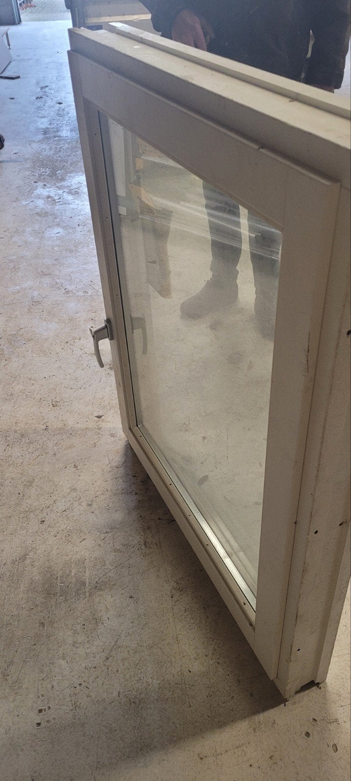Nieuw kozijn met kantel kiep raam, Doe-het-zelf en Verbouw, Glas en Ramen, Gevelraam of Ruit, Gebruikt, 80 tot 120 cm, 80 tot 120 cm