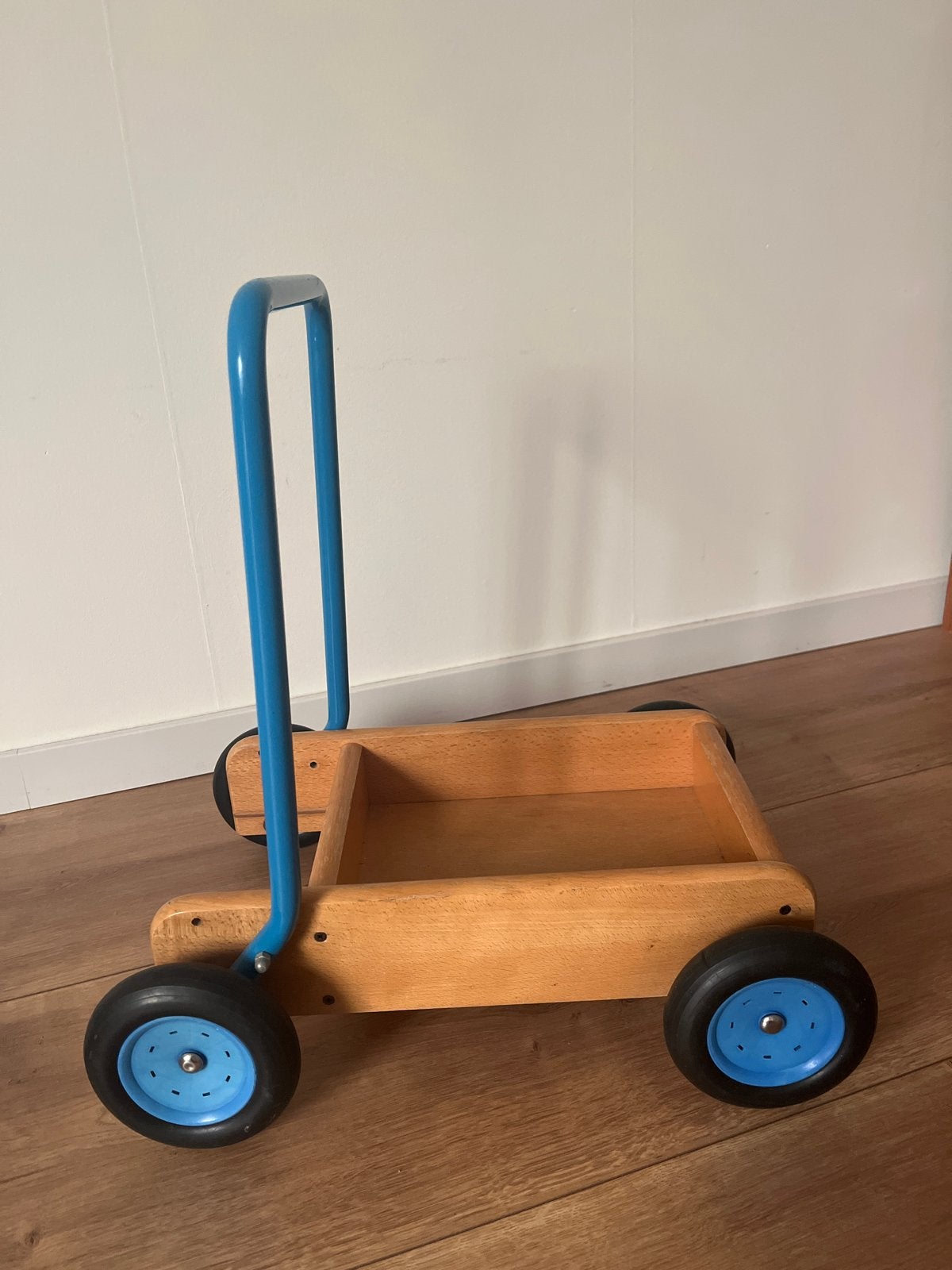 Houten loopwagen van Dijk Toys, Ophalen, Gebruikt, Overige typen, Met wieltjes