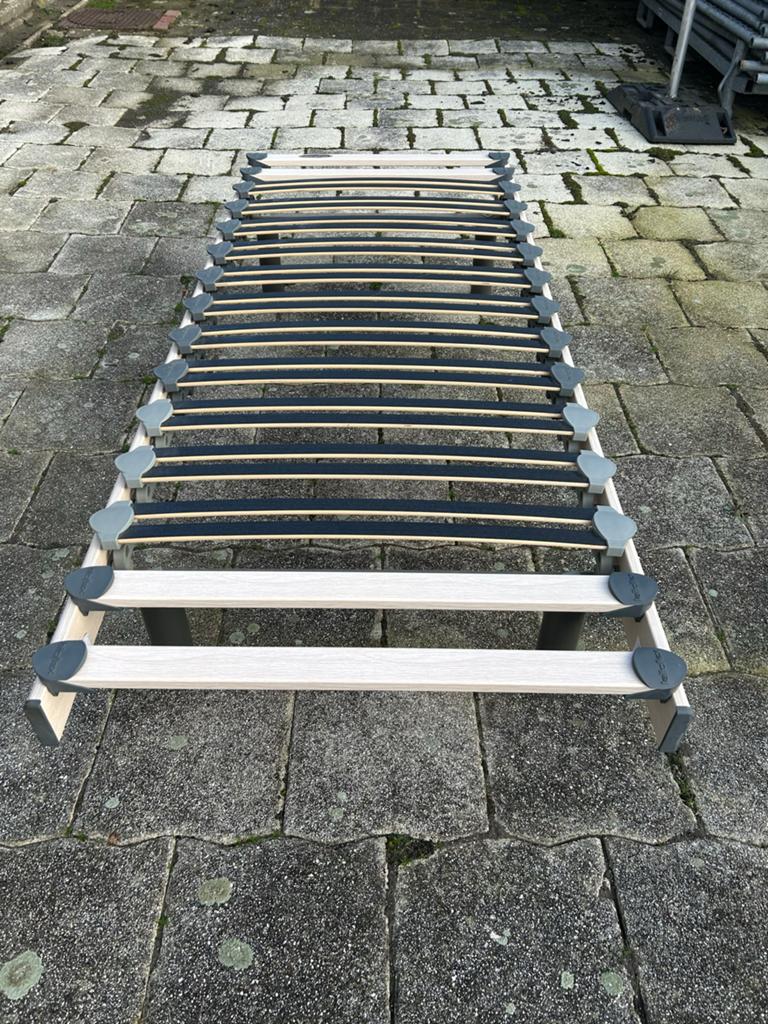 Latoflex bedbodem zonder pootjes, Huis en Inrichting, Slaapkamer | Matrassen en Bedbodems, Ophalen, Gebruikt, 90 cm, Eenpersoons