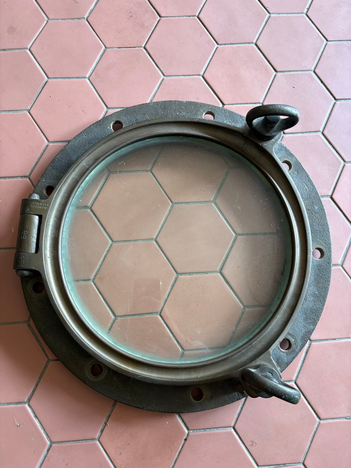 Antieke bronzen patrijspoort J&J Woods, 42 cm diameter, Ophalen, Brons