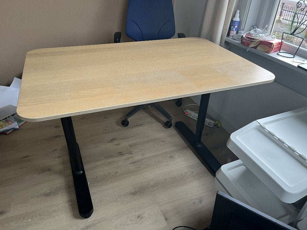 Verstelbaar Bureau BEKANT, Ophalen, 160 cm, Gebruikt, IKEA