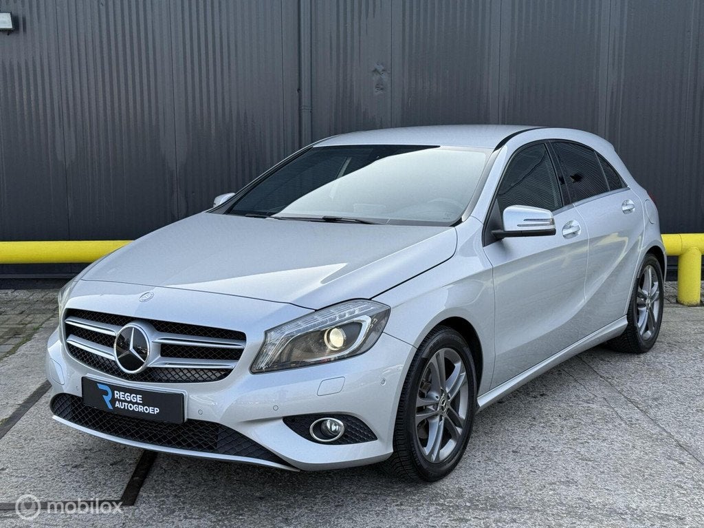 Mercedes A-klasse 180 Prestige AUTOMAAT, Auto's, Gebruikt, 4 cilinders, 122 pk, 19 km/l