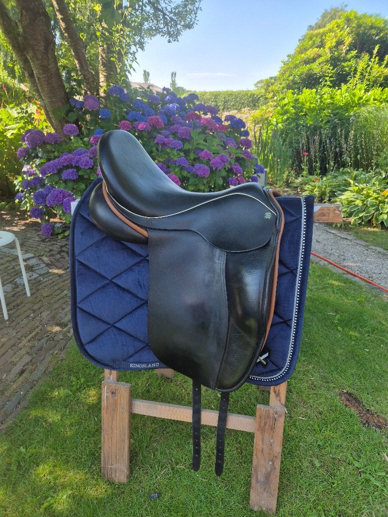 Zadel, Hulsebos, 18 inch, Dieren en Toebehoren, Paarden en Pony's | Zadels, Gebruikt, Dressuur, XL (18 inch of meer), Middel