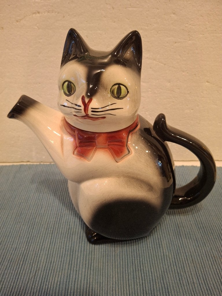 Cortendorf - leuke aardewerk theepot in de vorm v/e kat, Ophalen of Verzenden