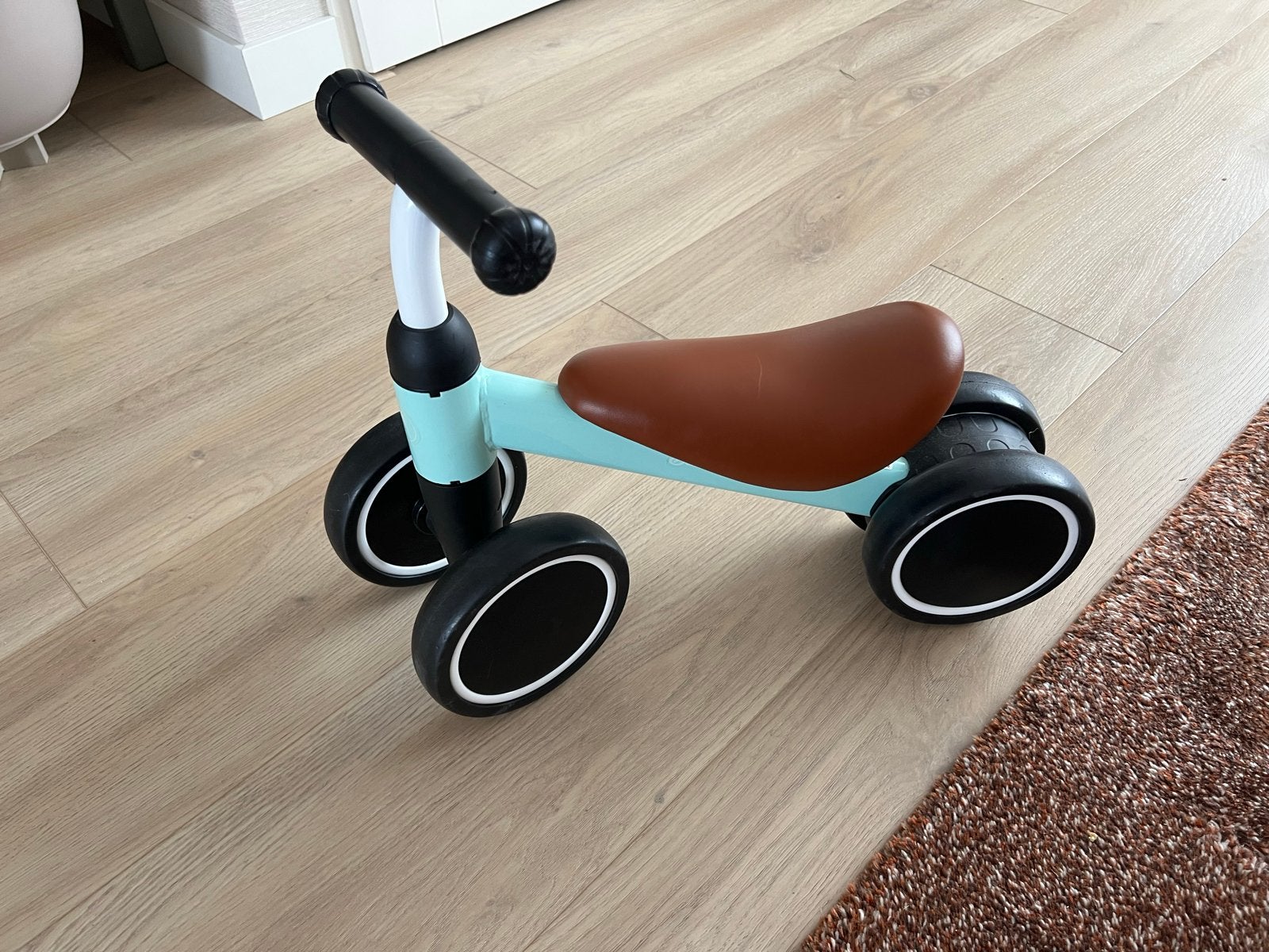 Little starter mint loopfietsje, Kinderen en Baby's, Ophalen, Gebruikt, Loopfiets