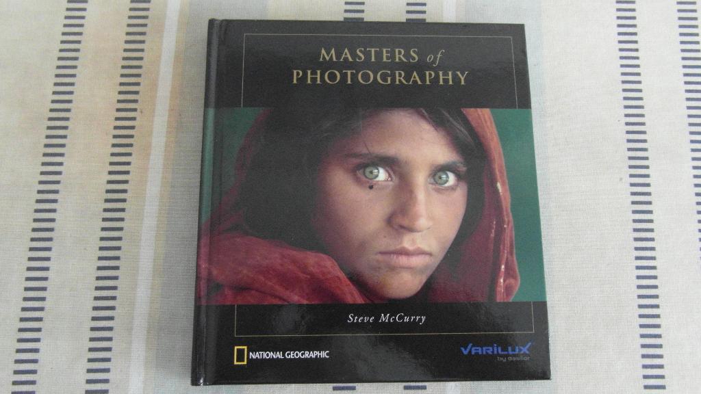 STEVE McCURRY ; topfotograaf ; fraai nieuw boek, Ophalen of Verzenden, Zo goed als nieuw, Fotografen