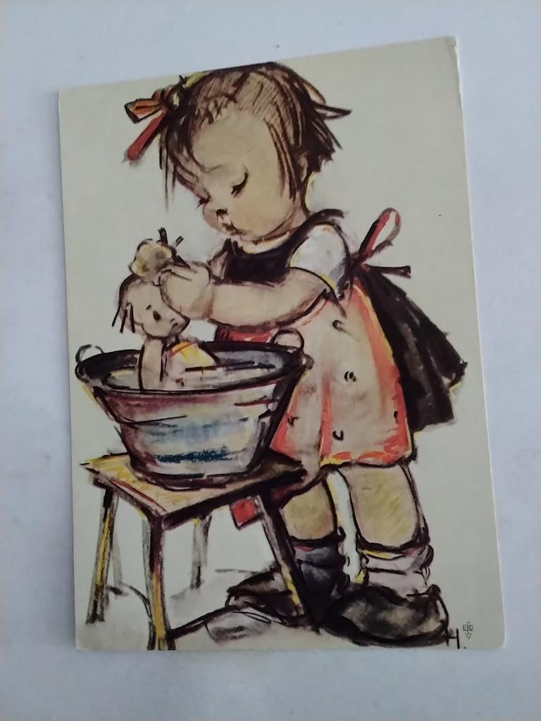 HUMMEL.  PUPPENBAD, Ophalen of Verzenden, 1940 tot 1960, Kinderen