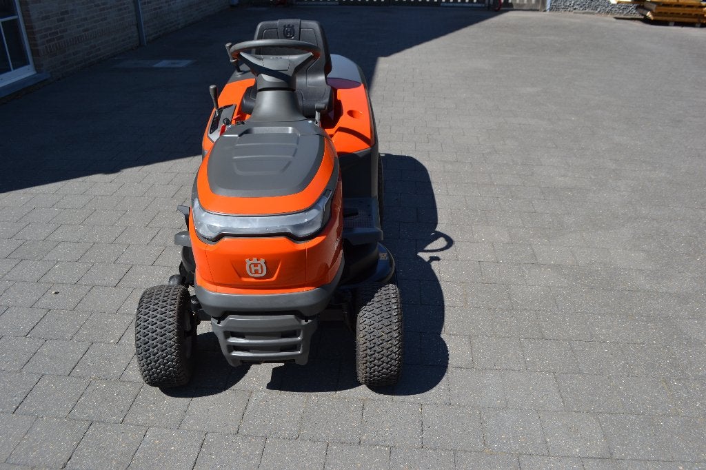 Husqvarna TC 114, Ophalen, 90 tot 120 cm, Husqvarna, Opvangbak