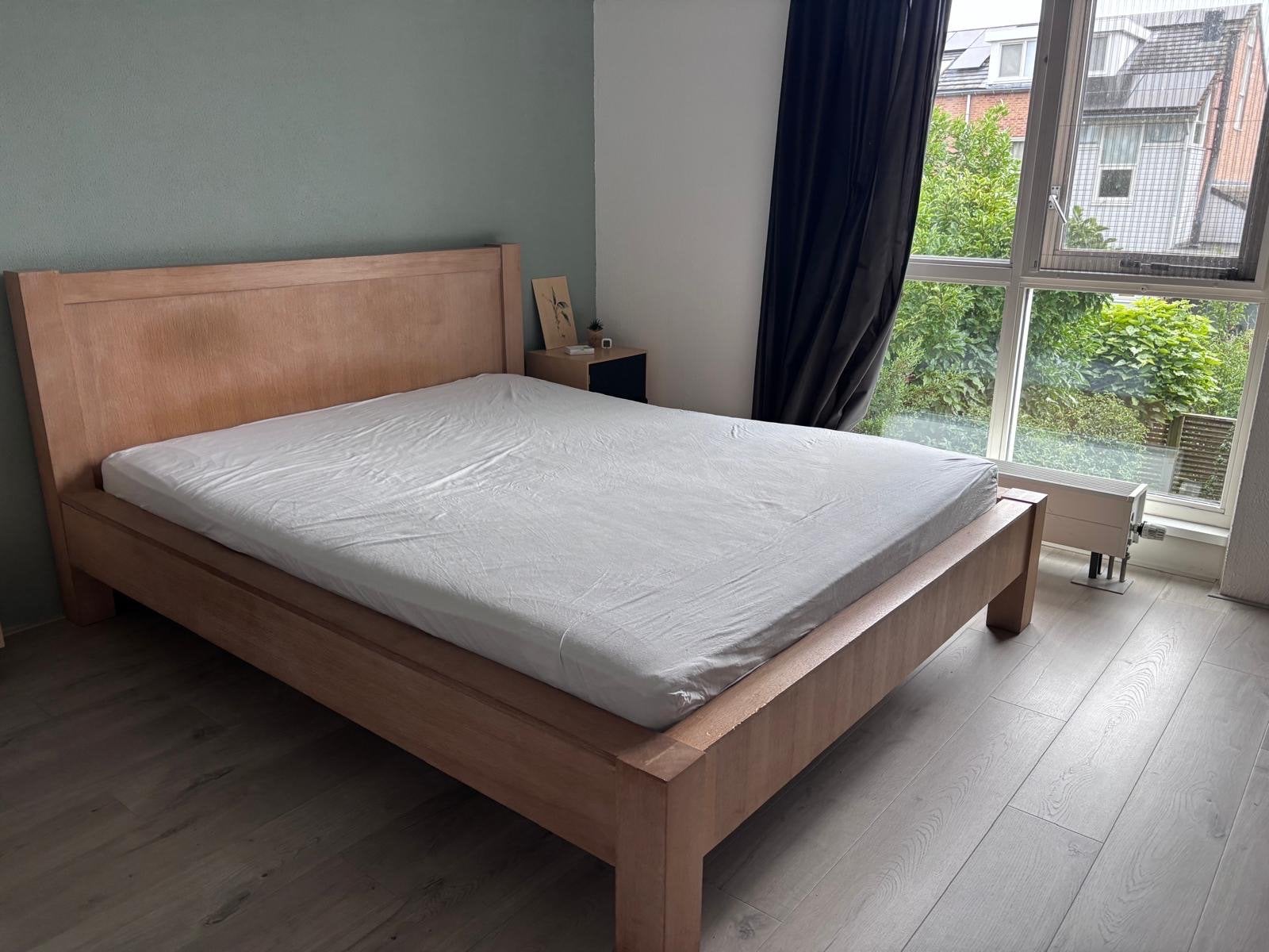 Tweepersoonsbed massief eikenhout 180x200 incl. matras, Ophalen, Gebruikt, Tweepersoons, 180 cm